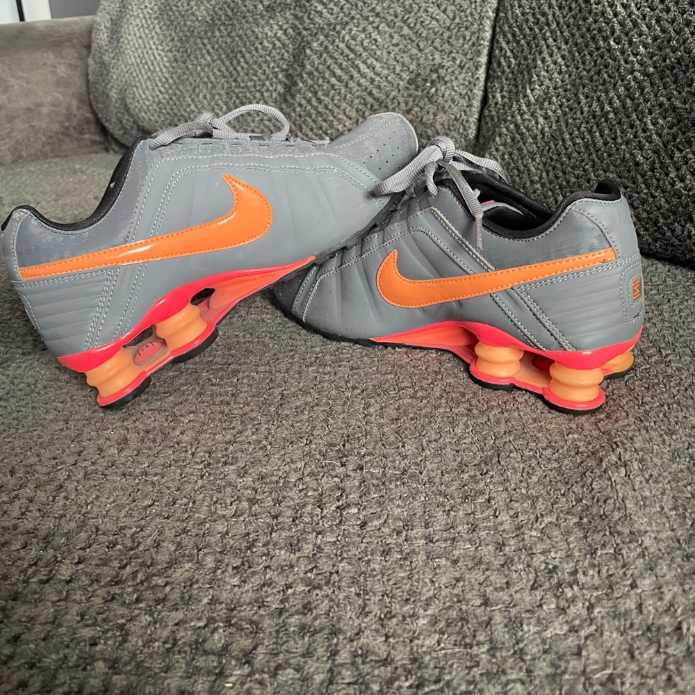Nike Women's Sneakers in Gray and Orange